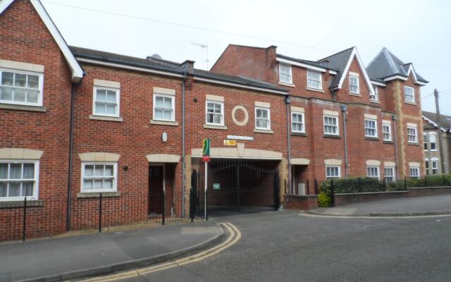 Guildford - The Bars Development