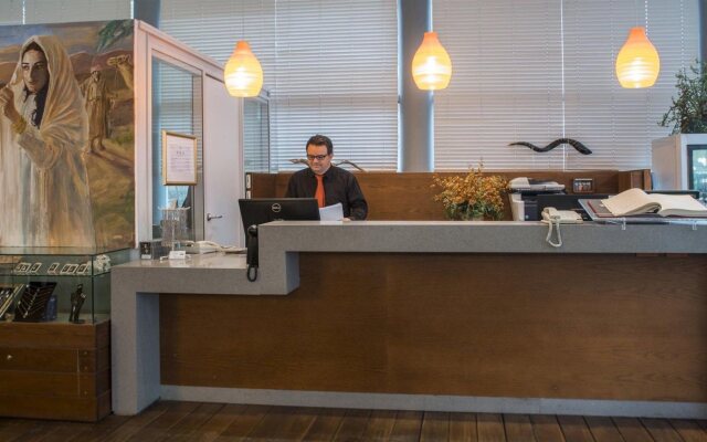 Poli Urban By Afi Hotels