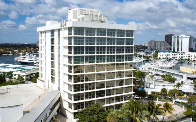 B Ocean Resort Fort Lauderdale Beach