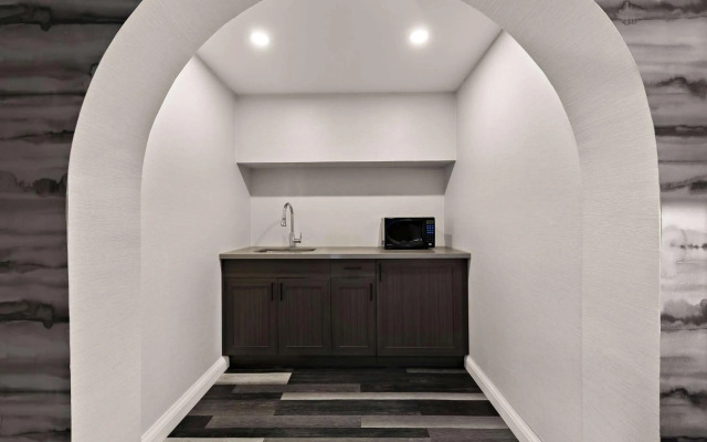 Best Western Parkway Hotel Toronto North