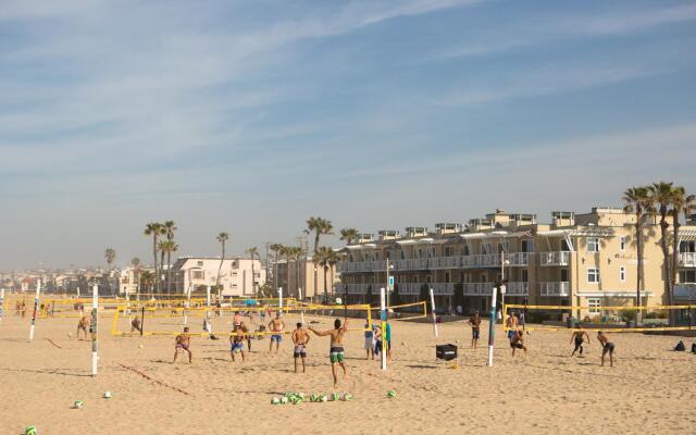 Beach House Hotel at Hermosa Beach