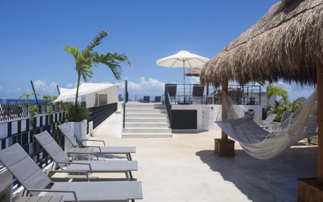Hotel52