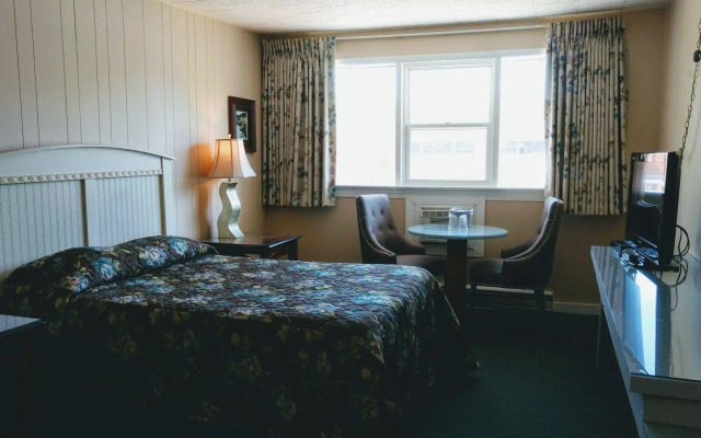 Skyline Motel & Campus Inn