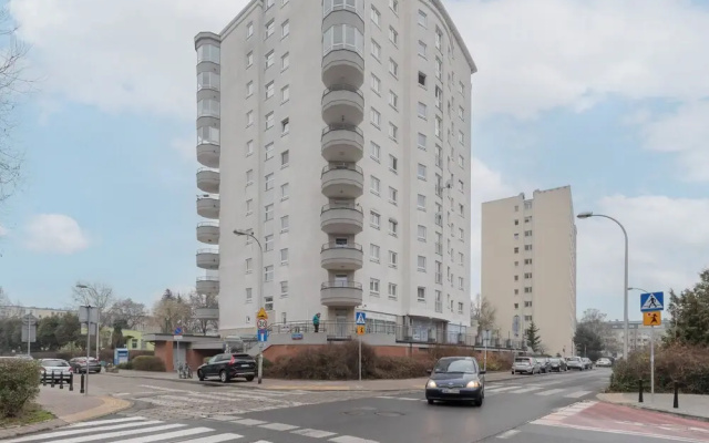 Warsaw Ochota Korotyńskiego by Renters