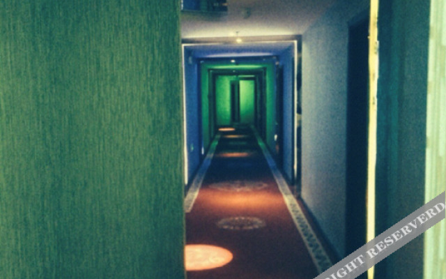 Huzhou 19 Style Hotel