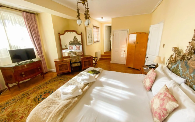 St Giles House Hotel