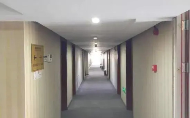 Qingzhu·Junyuan Business Hotel (Binzhou University Branch)