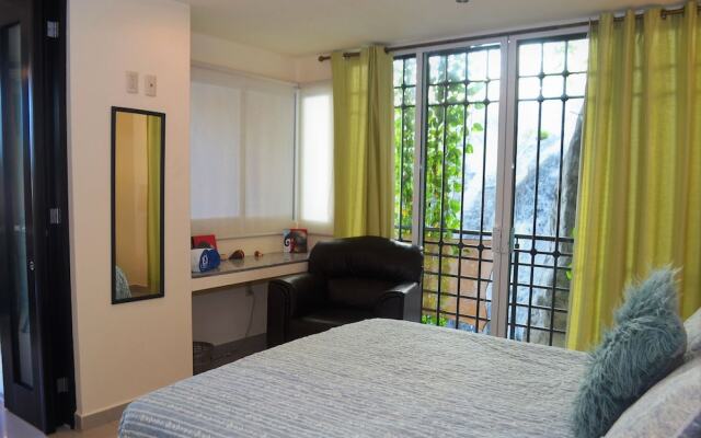 Bella Loma 201- Casita Descanso by MDR