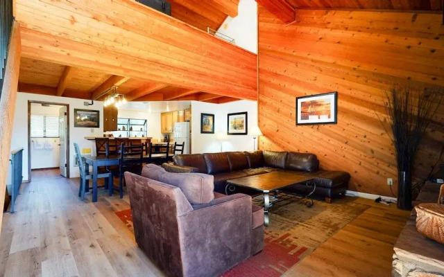 Snowflower 20 Pet-Friendly, Spacious Corner Unit With Great Complex Amenities by RedAwning