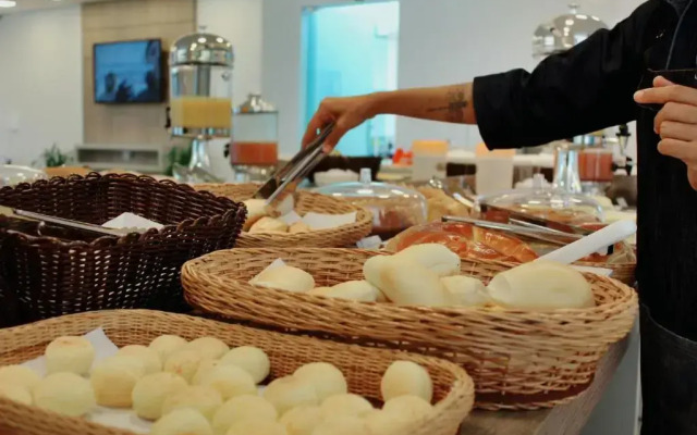 Good Stone Curvelo Hotel