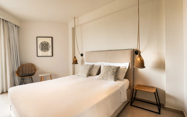 Amaronda Resort & Spa