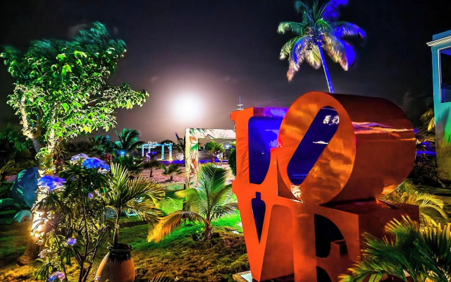 Hommage Hotel & Residences