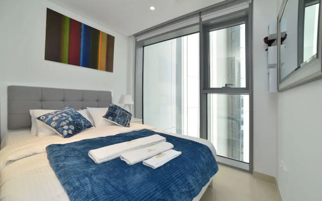 4BR Apt on Bluewater Island