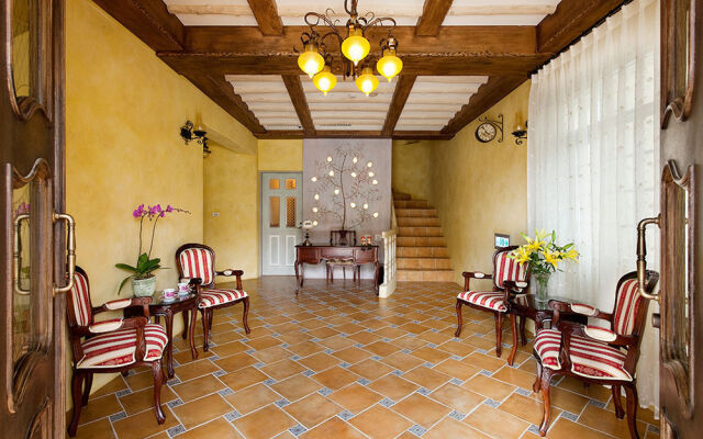 Brittany Hotel