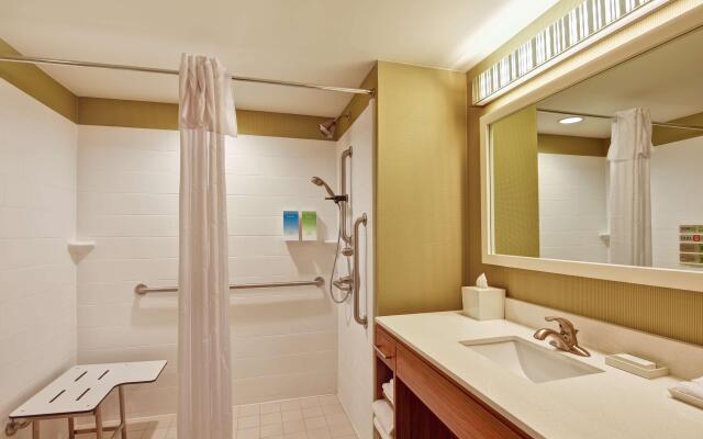 Home2 Suites by Hilton Green Bay
