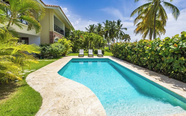 Family Elite Golf Vacations in Cocotal
