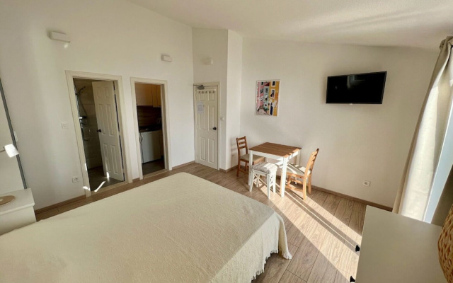 Apartment Via