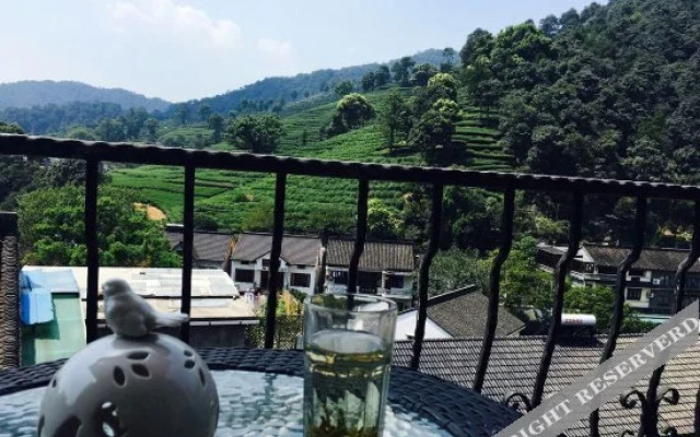 Hangzhou Yunlang Xiaoxuan (West Lake Lingyin Branch)(杭州云廊小庐(西湖灵隐店))