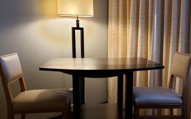 Coast Kamloops Hotel & Conference Centre