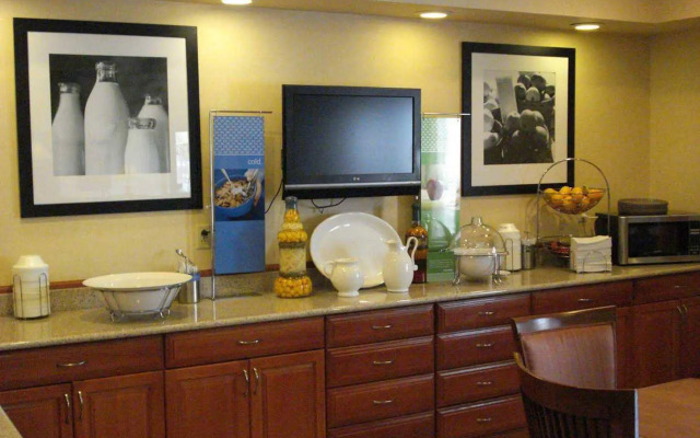 Hampton Inn Mansfield/Ontario