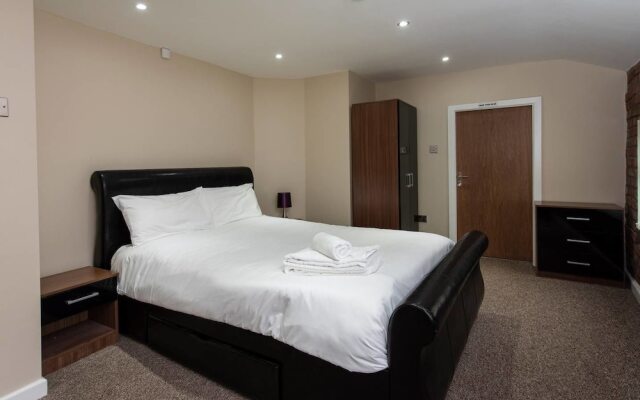 Stunning Penthouse in NQ, City Centre ! Sleeps 8