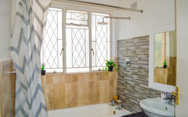 Fantastic Location, 1-bed Apartment in Harare