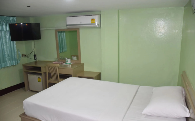 Woodlands Inn