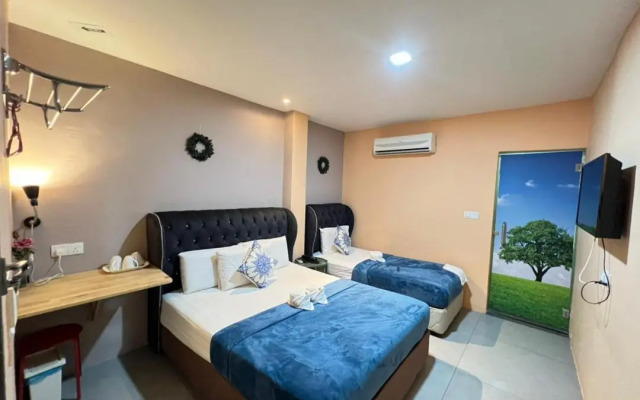 The Tree Boutique Hotel