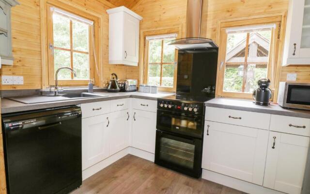 Acorn Lodge