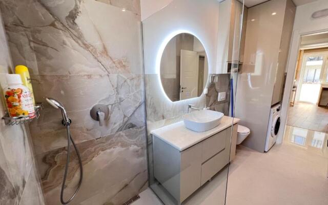 Glam apartment 1BR/Tivat/A step from the beach