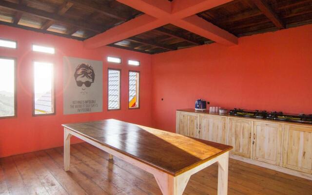 One Tree Hill - Hostel