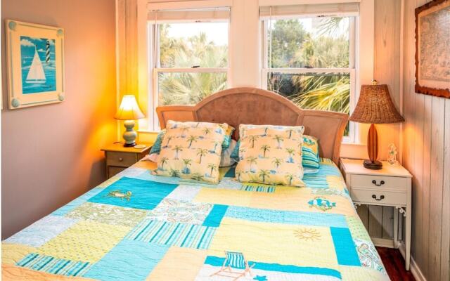 CScape - 2 Br Home
