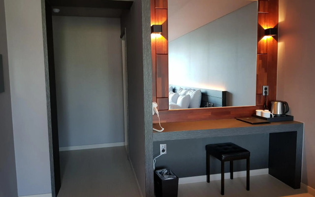 Suntree Hotel