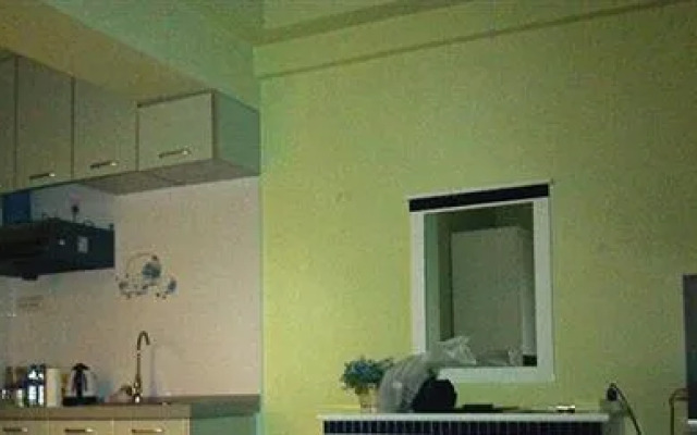 British Hotel Kunming News Road