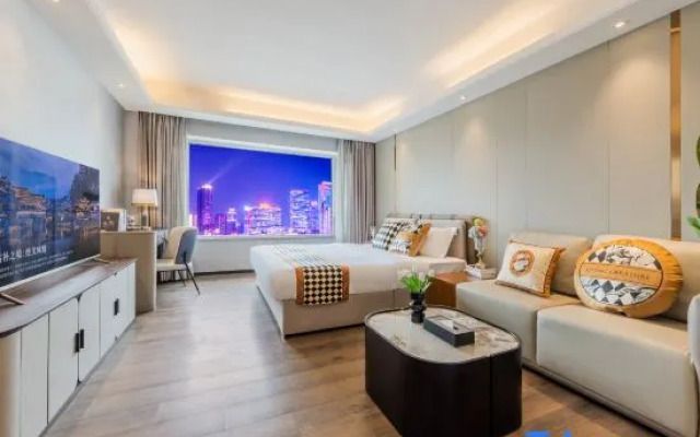 TOP TOURXiangtu·Wanyu (Tianzi Wharf, Beijing Road, Guangzhou)