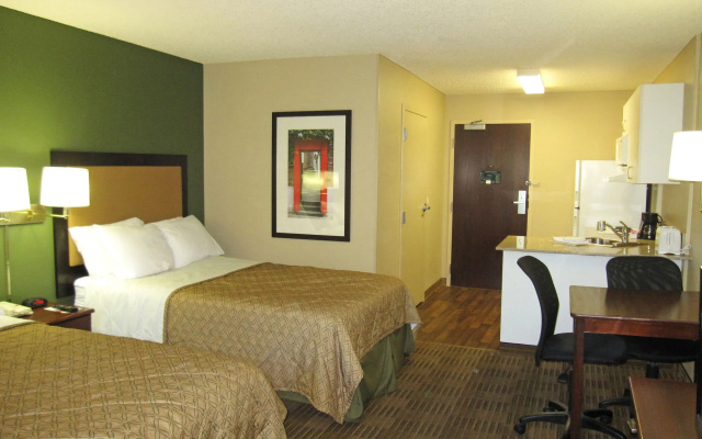 Extended Stay America Suites Los Angeles Valencia