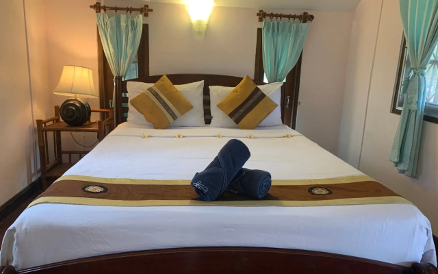 Seashell Resort