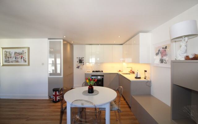 Stylish Modern 1BR Flat for 4 in Shore Side Leith