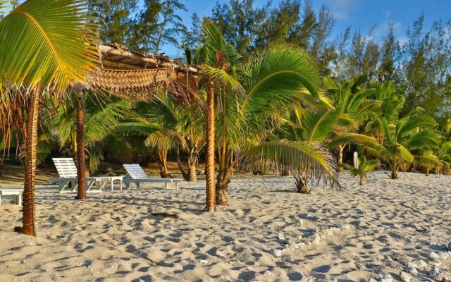 White Sands Beach Resort Tonga