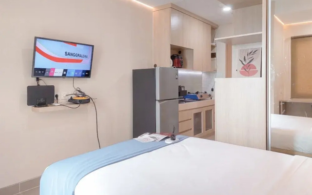 Restful And Cozy Living Studio Apartment At B Residence