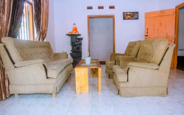 Kavindi Guest