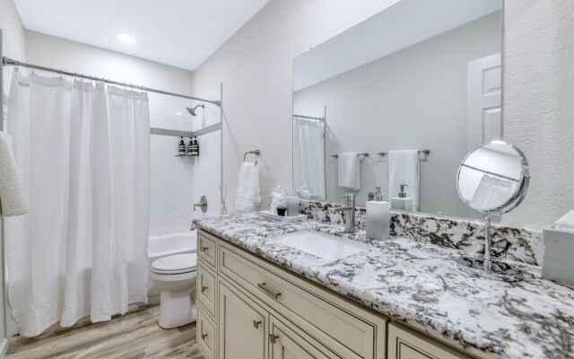 N92s1157 2 Bedroom Condo