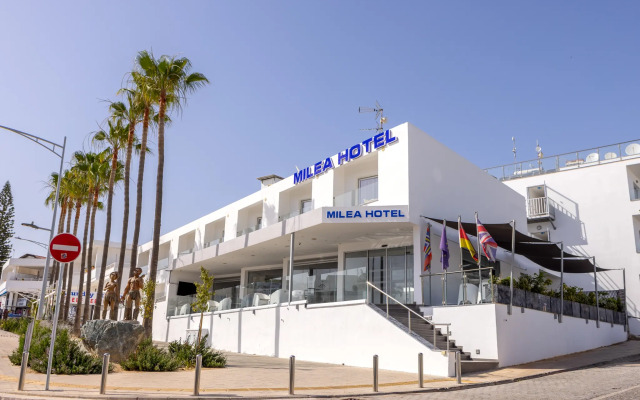 Milea Hotel