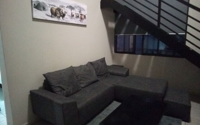 Apartment In Rosebank Johannesburg