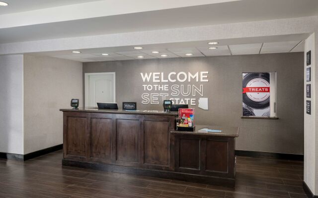 Hampton Inn & Suites Phoenix North/Happy Valley