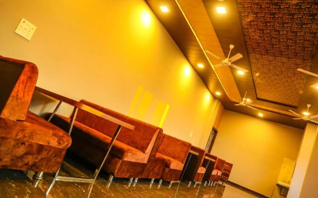 Aashirwad Hotels & Resort