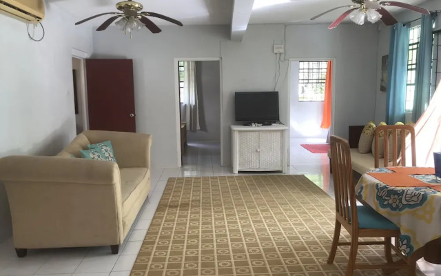 Maxwell Beach Apartment