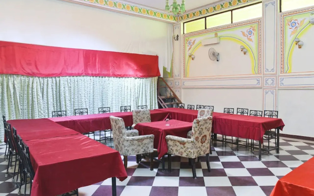 OYO 22725 Gandhinagar