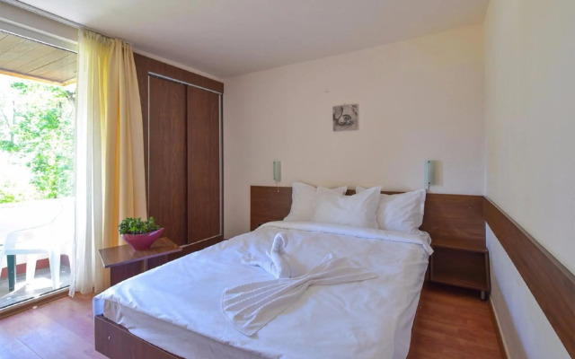 Complex Mediteranean Mamaia