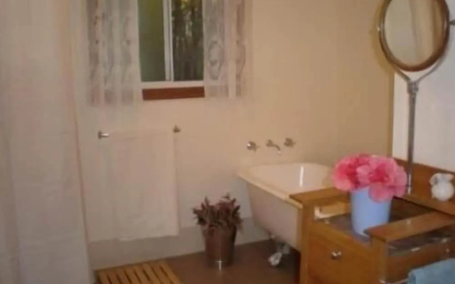 Brown's House Bed and Breakfast